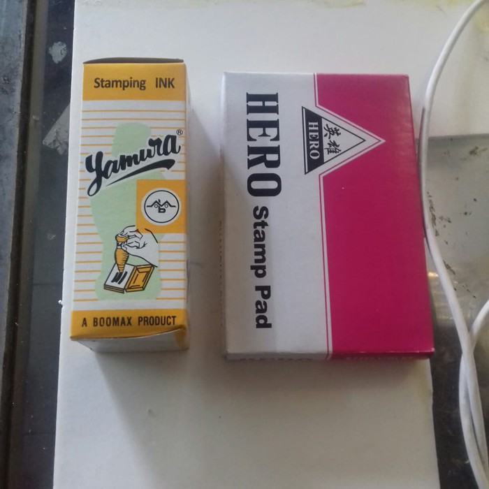 

Bantalan stempel + tinta