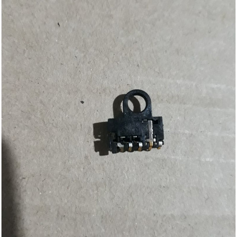 port hansfree ori bawaan hp lg k8 x240k