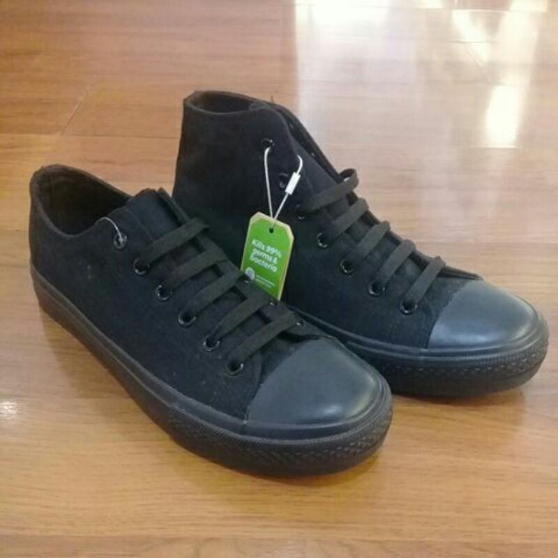 Sepatu Sneakers North Star Unisex