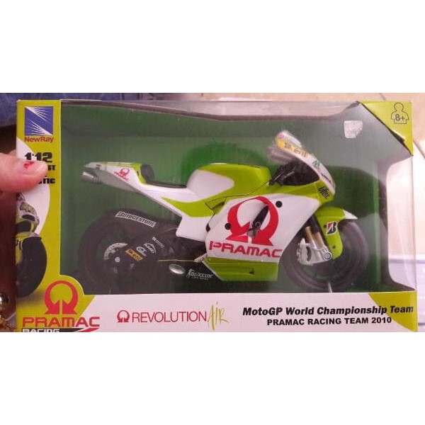 DIECAST NEWRAY MOTOGP 12 PRAMAC RACING ALEIX ESPARGARO 2010 NO 41