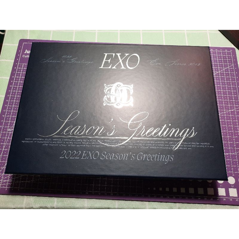 READY STOCK Sharing SG 2022 EXO XIUMIN KAI MINI BROSUR DESK CALENDAR