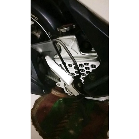 TERMURAH Step / foot step / pijakan kaki belakang warna beat scoopy vario spacy genio v84
