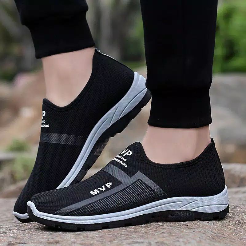 sepatu pria/wanita slip on  mvp