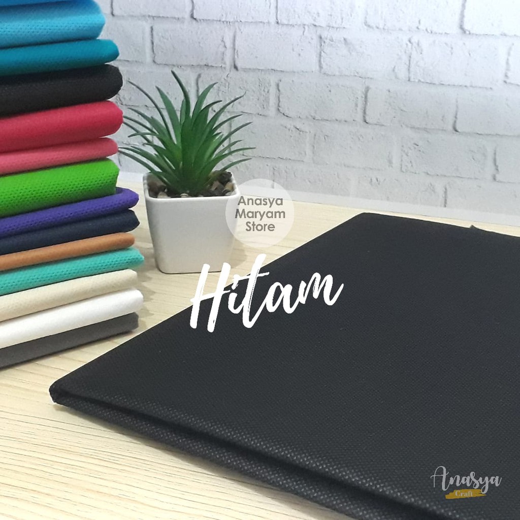 KAIN SPUNBOND BUKET MURAH PER 1 METER TEBAL-Hitam