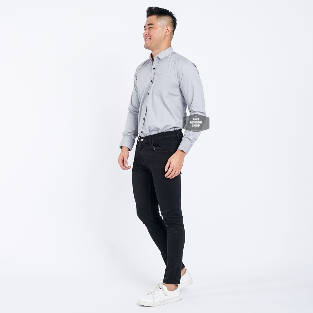 Kemeja Pria Lengan Panjang  Polos Abu - Abu Muda Soft Grey Kemeja Casual Slimfit 3346