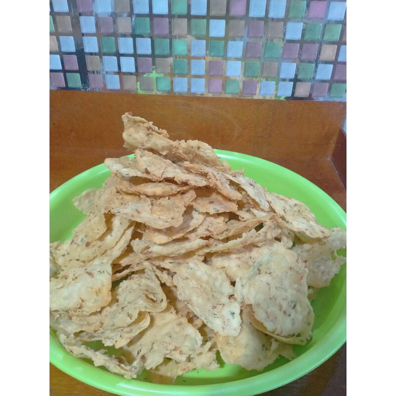 keripik bawang Malaysia