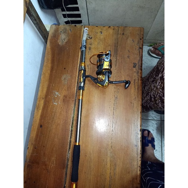 alat pancing satu set