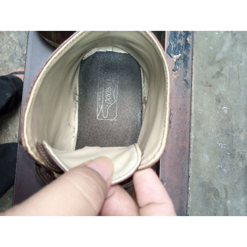 sepatu boots kulit brodo signore bekas second prelove
