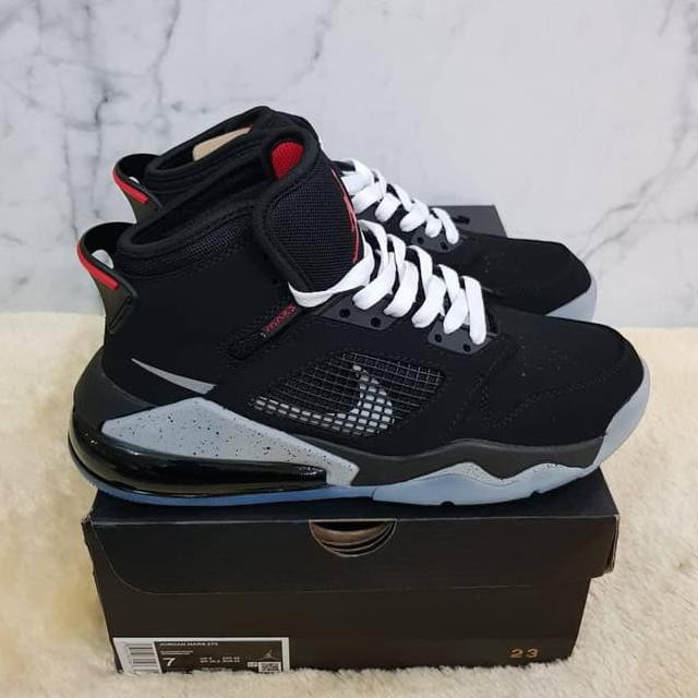 ★ PROMO SEPATU OLAHRAGA WANITA MURAH★ NIKE JORDAN MARS 270 - BLACK METALLIC SILVER - PREMIUM