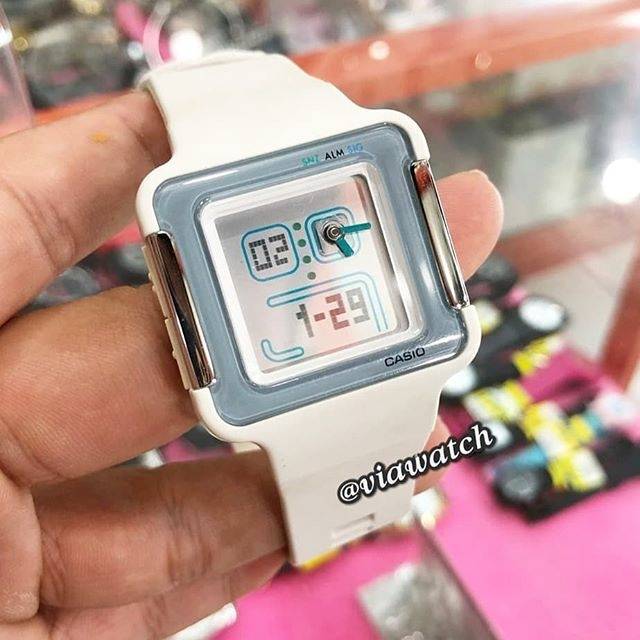 

CASIO LCF-20-7 WHITE