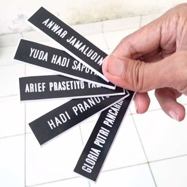 PAPAN NAMA GRAFIR NAME TAG GRAVIR NAMA DADA UKIR PNS SIPIL NEGARA Bhayangkari Gravier Grafir Gravir