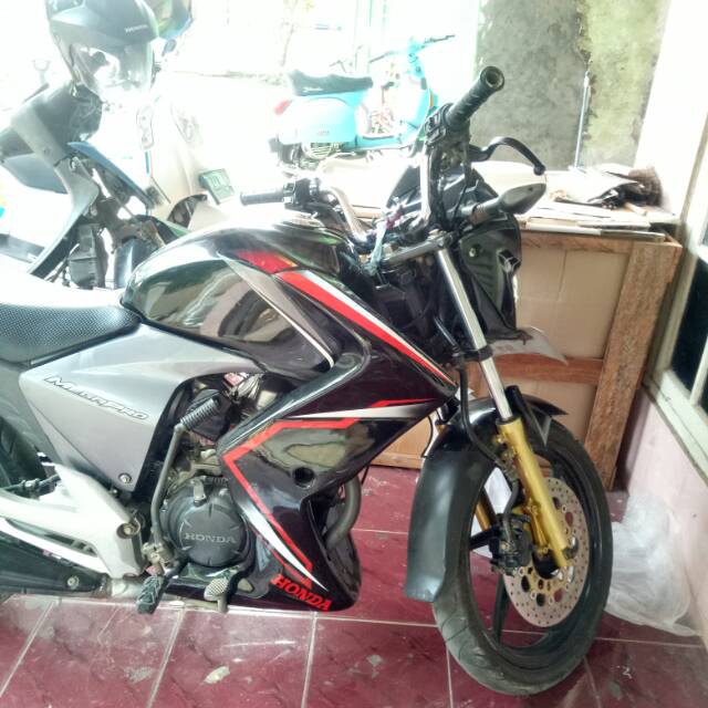 Sayap atau half fairing new megapro