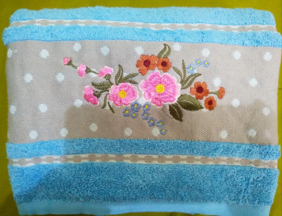 Handuk Terry Palmer Premium Corak Kembang 70x140 Serap