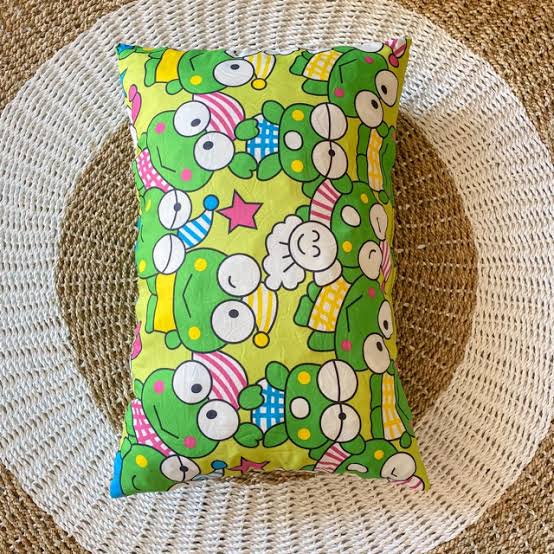 BANTAL GULING SQUISHY KARAKTER/ BANTAL ANTI KEMPES/BANTAL MEMORYFOAM