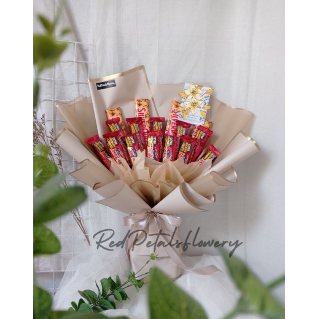 

Buket Coklat Silverqueen Murah Kode Chocolicious Valentine