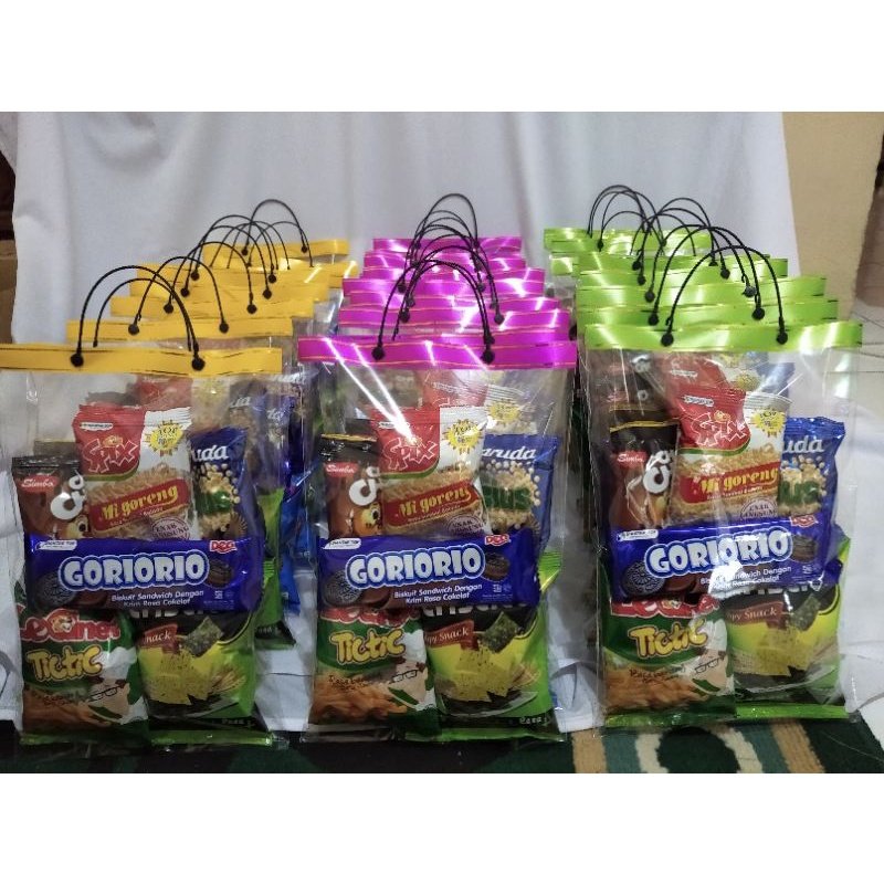 

Parcel Snack Ultah