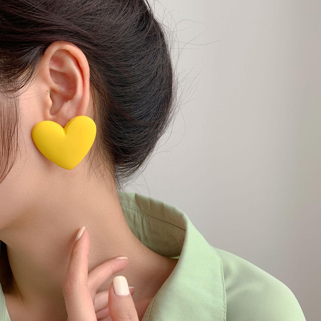 Anting Tusuk TOP Heart Fashion Trendy Temperamen Untuk Wanita Bahan Akrilik