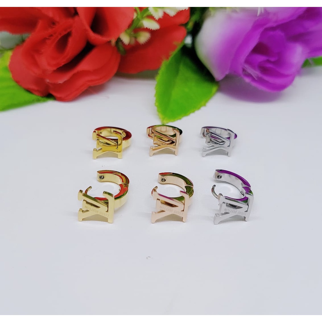 Anting titanium perhiasan fashion CC