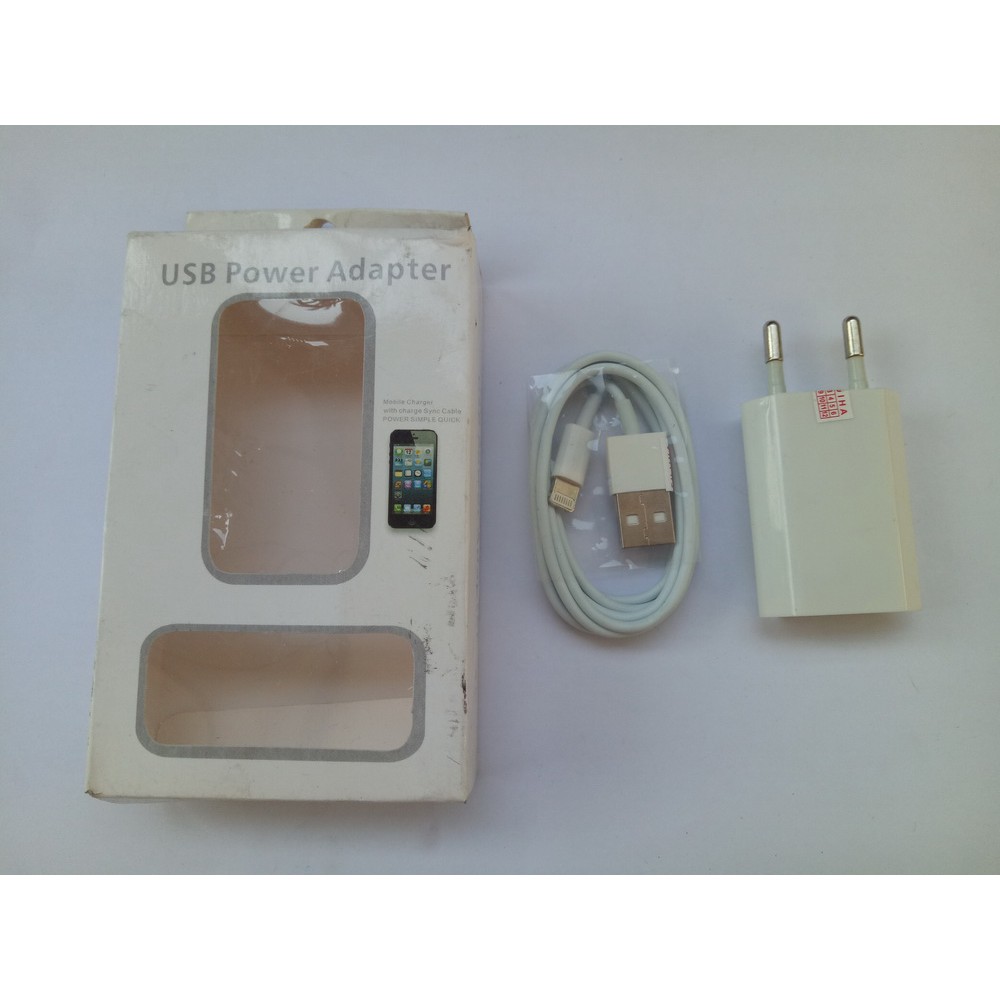 Marketpoint  Charger Travel Carger TC Iphone 5 5g 5s