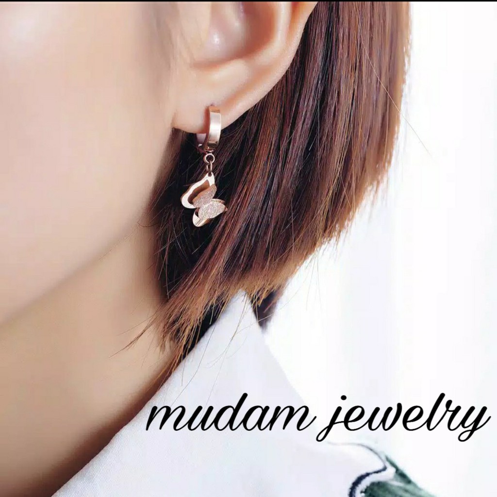 Anting Titanium Kupu-Kupu Juntai Untuk Wanita Fashion Warna Rose Gold, Gold dan Silver