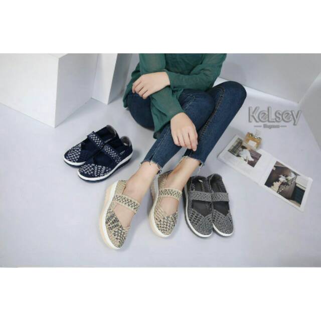 SEPATU KELSEY