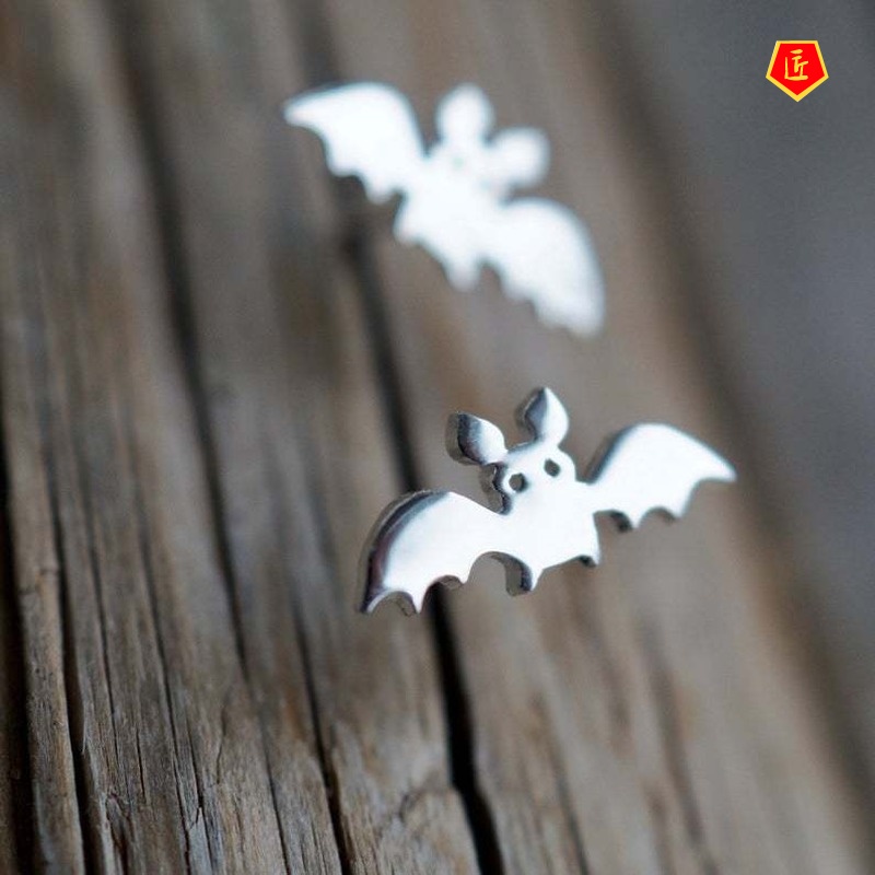 [Ready Stock]S925 Silver Halloween Small Animal Bat Stud Earrings