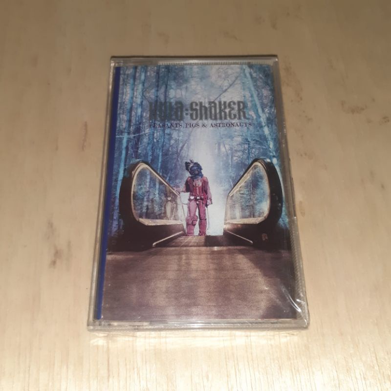 Kaset KULA SHAKER - Peasants Pigs & Astronauts