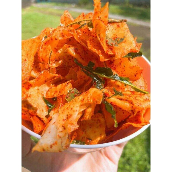 

Snack Kiloan KRIPSET Keripik SetanPedas Daun Jeruk 250 gram makanan ringan