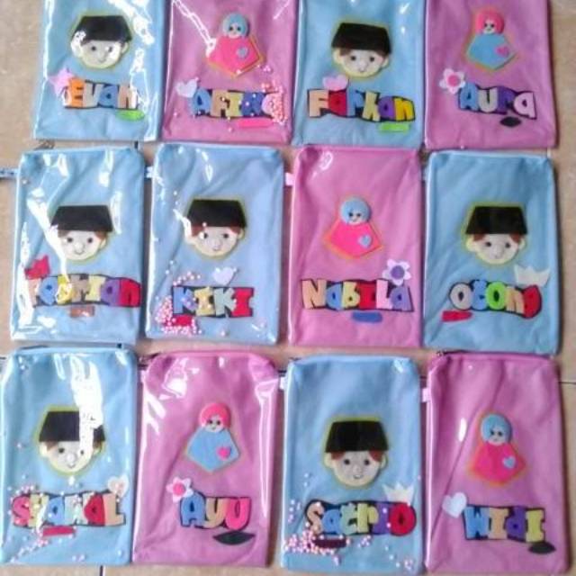 

Paling laris, Tempat tabungan resleting anak