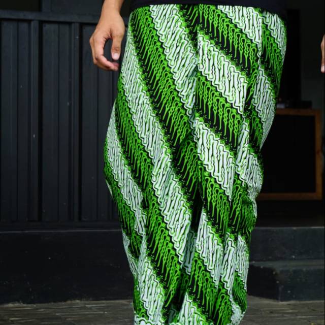 Sarung Batik Motif Parang ijo