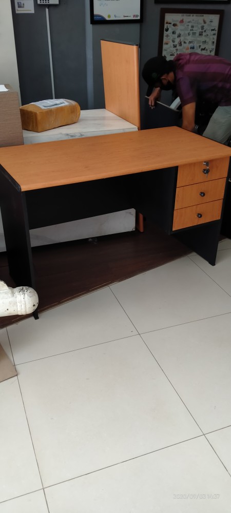 Meja Kerja Uk.120 + 3 Laci  / Ul 120 (promo Harga)
