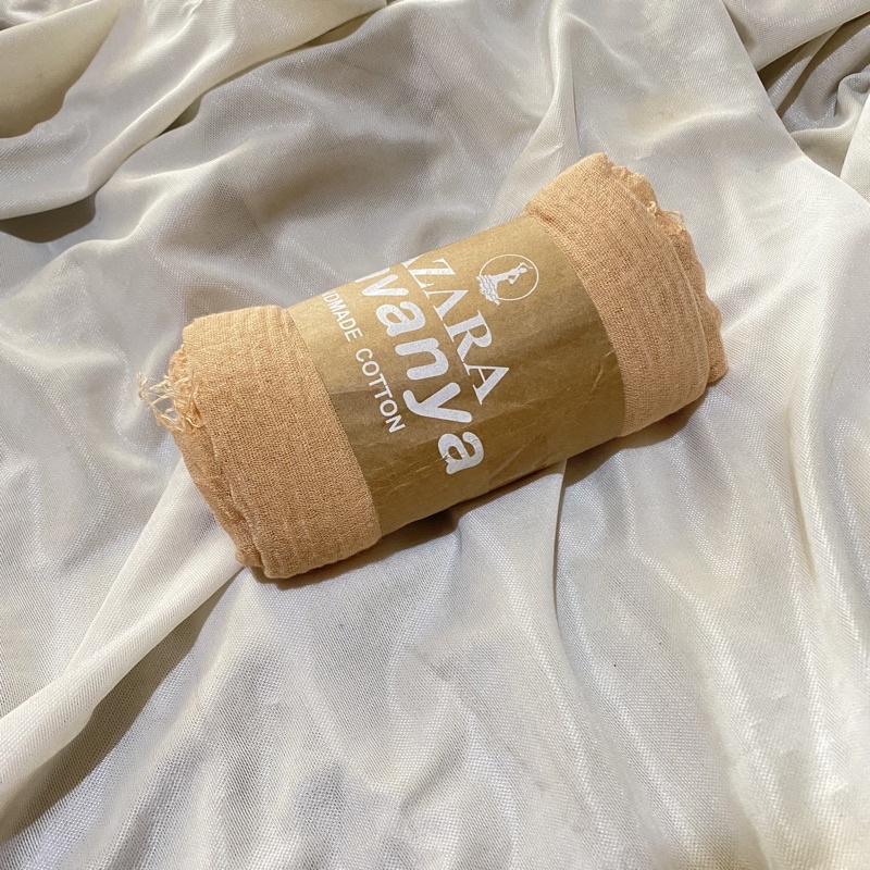 PASHMINA 𝖢𝖱𝖨𝖭𝖪𝖫𝖤 ORIGINAL 𝖬𝖤𝖱𝖪 AZARA LAVANYA ( Pashmina Arabian/ Pashmina Kusut)-Latte