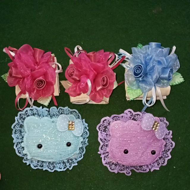 Pengikat gorden motif bunga dan hello Kitty