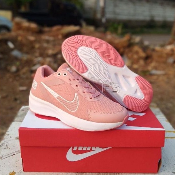 sepatu nikee zoom trainer sepatu olahraga sepatu nikee wanita