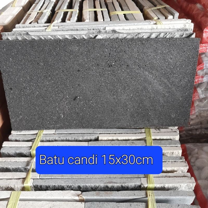 Batu Alam candi hitam