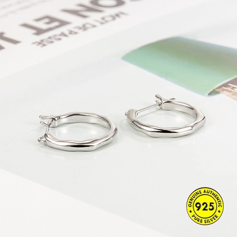 Anting Tusuk Bentuk Lingkaran Asimetris Untuk Unisex U1040