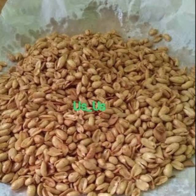 

Kacang bawang asin gurih 250 gr