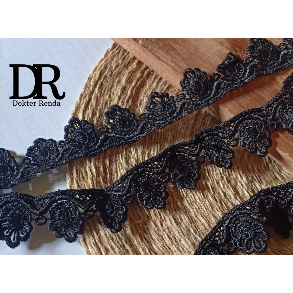 renda giper HITAM 3CM