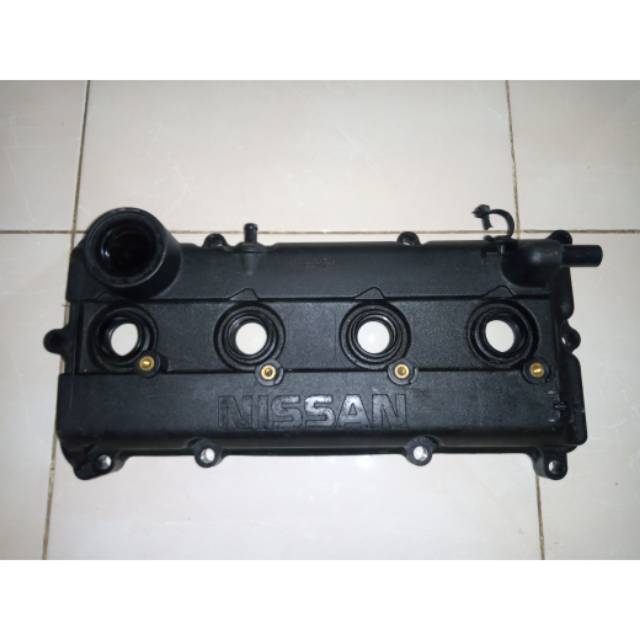Tutup cover cylinder head nissan xtrail t30 & serena c24
