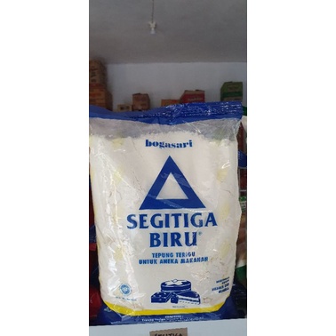 

tepung terigu segitiga biru