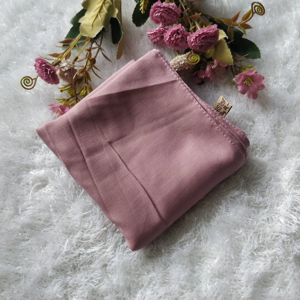 PARIS PREMIUM PARIS AMOUR HIJAB SEGI EMPAT-SOFT BERRY