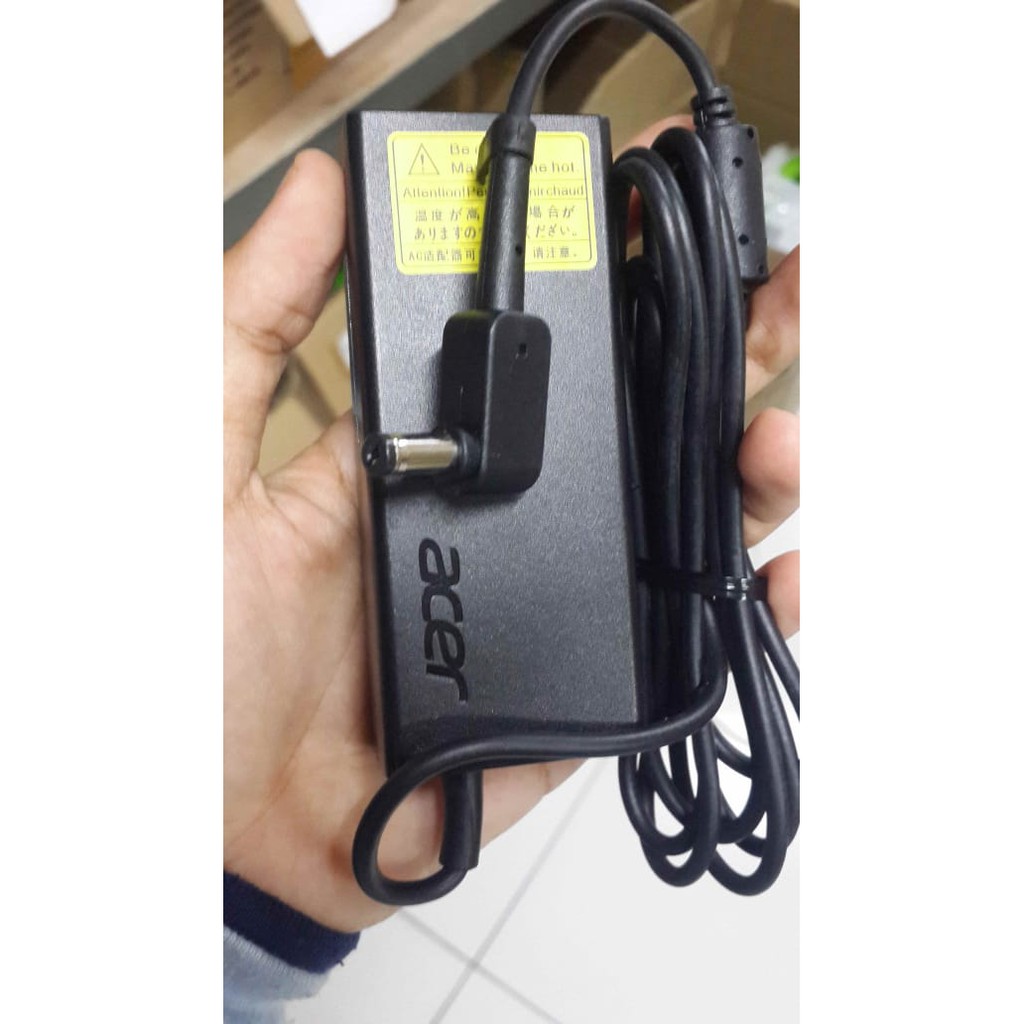 Adaptor Charger laptop Acer Aspire R11 Acer R3-131T CASAN