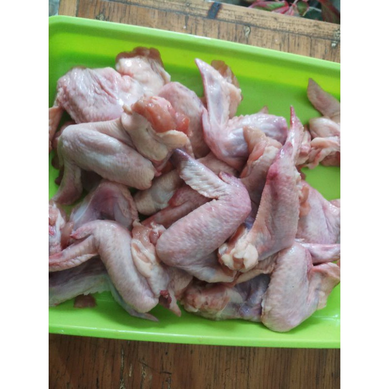 

Sayap Ayam 1 kg isi 18 -20 pcs