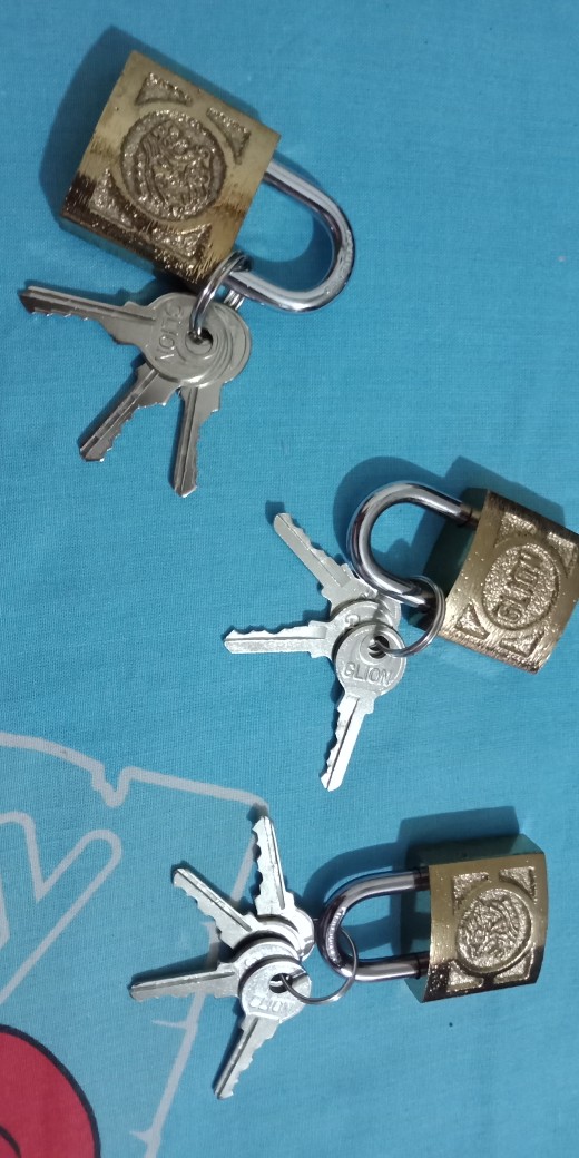 Glion Brass Padlock / Gembok Kuningan 30 Mm Leher Pendek High Quality