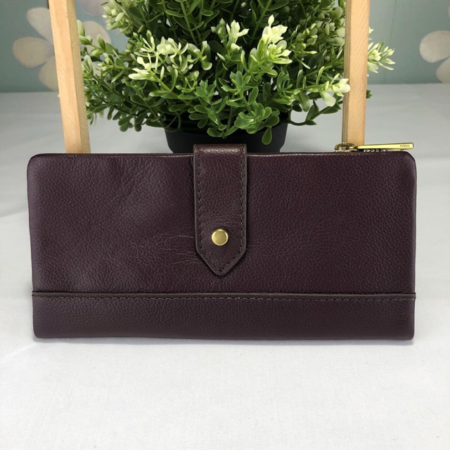 FOSSIL LAINIE CLUTCH FIG