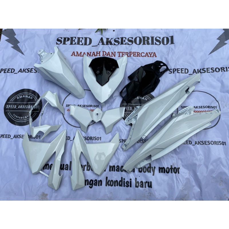 PAKET FULLBODY HALUS VARIO 125 150 LED 2015 2017 PUTIH