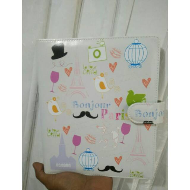 

Binder Paris Lucu Murah