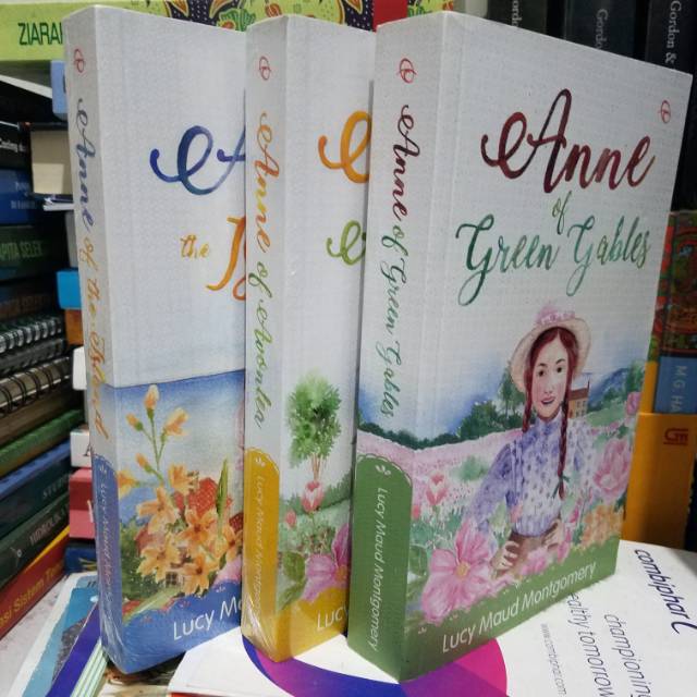 Anne Of Avonlea - Buku 2 Seri Anne Of Green Gables Karya Lucy Maud Montgomery - Perpustakaan Indonesia