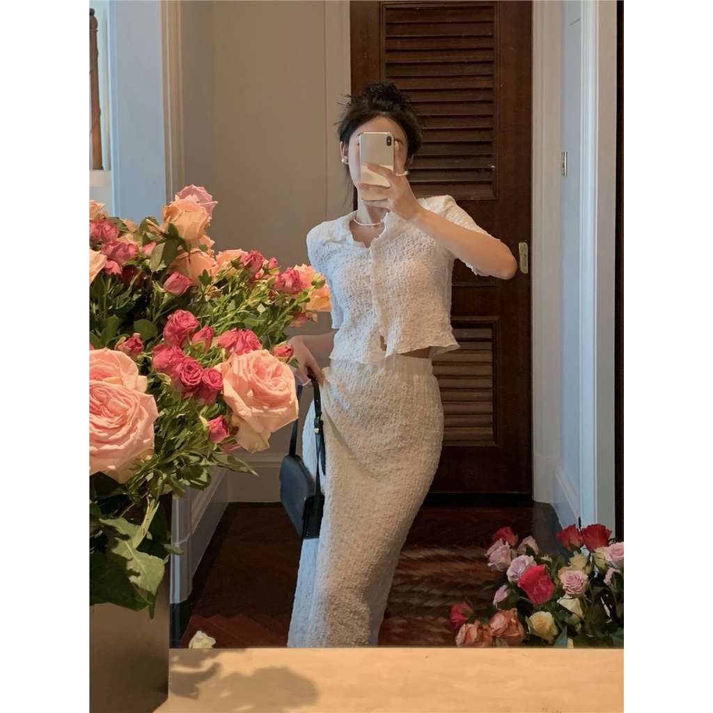 Versi Korea Retro Fashion Temperamen Suit Wanita Musim Panas 2022 Baru Lengan Pendek T-shirt Tas Hip