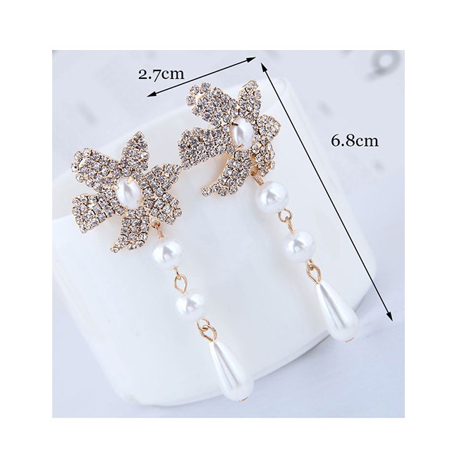 LRC Anting Tusuk Fashion Gold Starfish Pearl Stud Earrings A57890